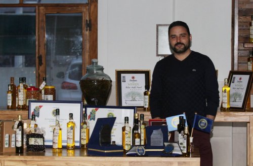 SOĞUK SIKIM TÜRK ZEYTİNYAĞINA ULUSLARARASI ÖDÜLLER