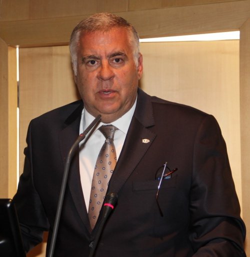 TARAKÇIOĞLU GÜVEN TAZELEDİ