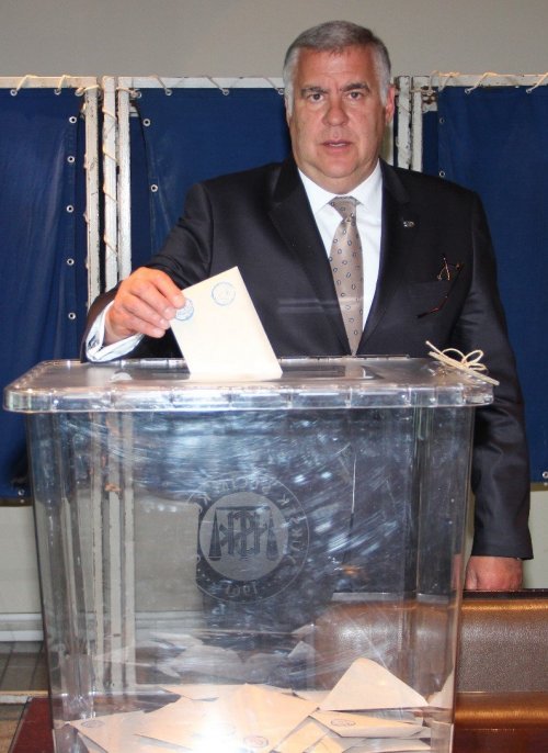 TARAKÇIOĞLU GÜVEN TAZELEDİ