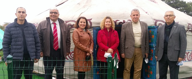 turk-dunyasinin-bayrami-nevruz-antalyada-coskuyla-kutlandi-004.jpg