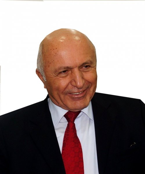 TÜRKER: