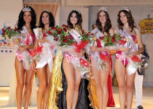 TÜRKİYE’NİN EN İYİ MANKENİ KUŞADASI’NDA SEÇİLDİ