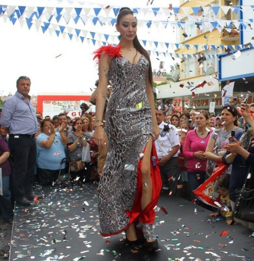 ÜLKÜ ÇEYİZ MAĞAZA ZİNCİRLERİ HALİNE GELDİ