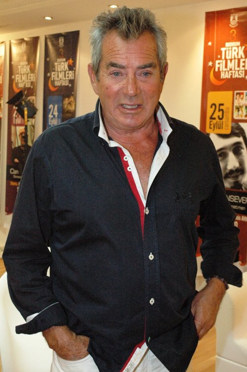 YEŞİLÇAM’IN ÜNLÜ OYUNCULARINDAN SİTEM