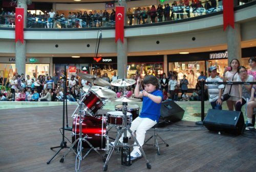 YETENEK SİZSİNİZ BAHA BODRUMLULARI COŞTURDU